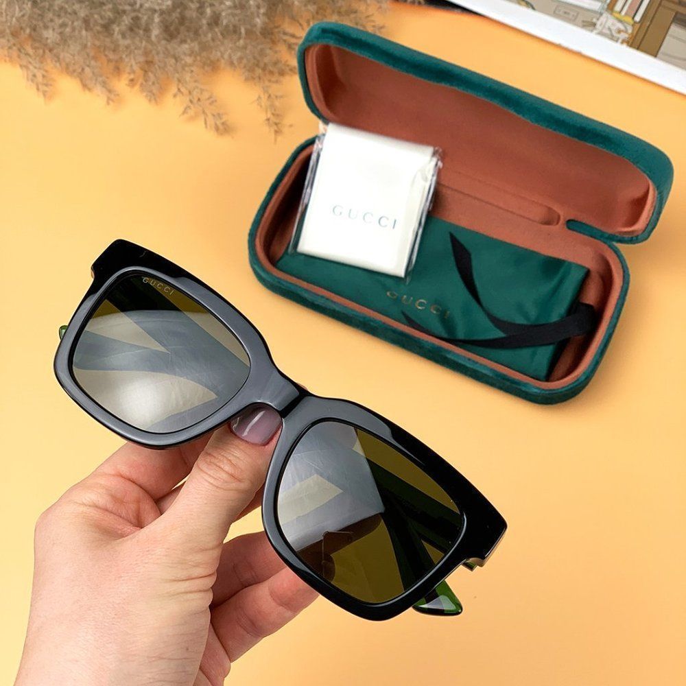 Gucci Gg0001sn 002 Sunglasses Black Green Squared Men
